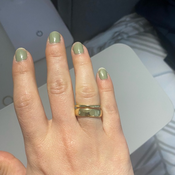 Earings each for 25$and ring for 15$ - Picture 7 of 8